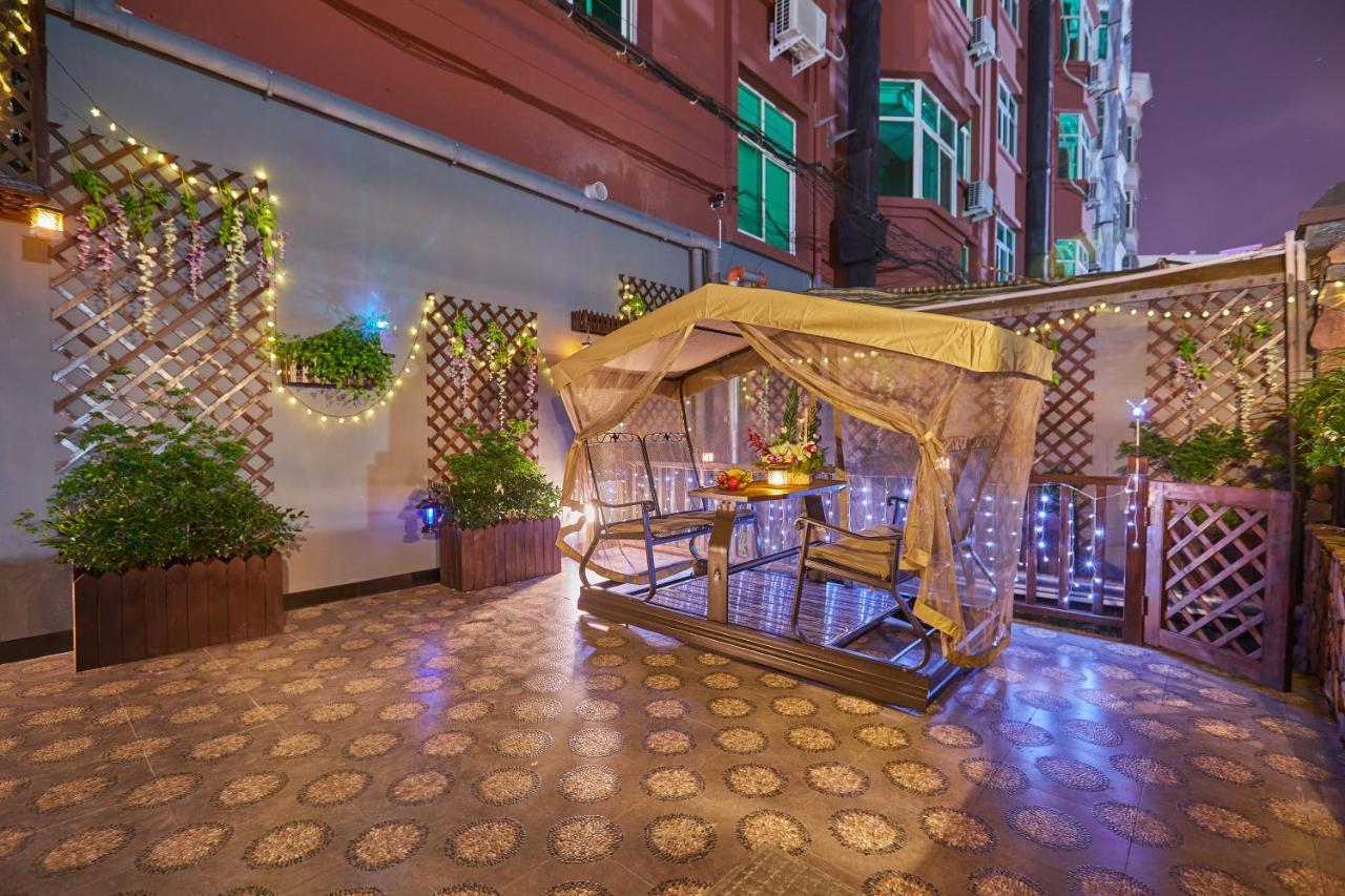 Yiwu Boman Boutique Hotel Extérieur photo